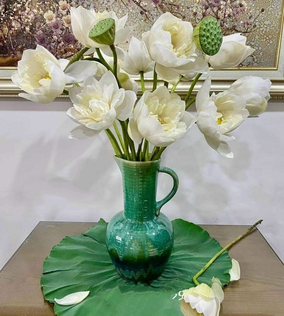 Bình cắm hoa kiểu dáng độc đáo gốm sứ Bát Tràng đẹp mắt trang trí phòng khách, bàn làm việc sang trọng, đẳng cấp