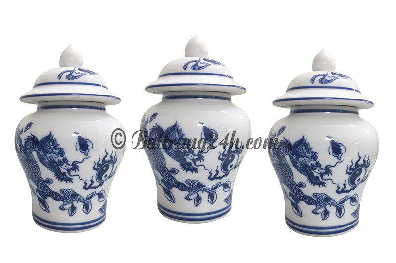 Chóe thờ cúng bằng sứ đựng muối, gạo, nước