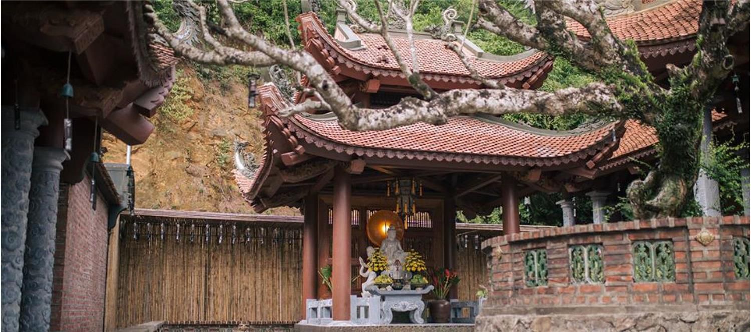 Gốm sứ xây dựng Bát Tràng - Sự hòa quyện giữa nghệ thuật và phong thủy Gốm sứ xây dựng Bát Tràng - Sự hòa quyện giữa nghệ thuật và phong thủy