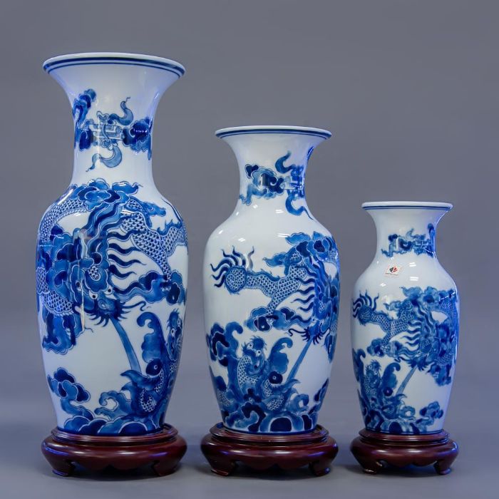 Top 3 mẫu bình hoa thờ cúng Bát Tràng được quan tâm nhất