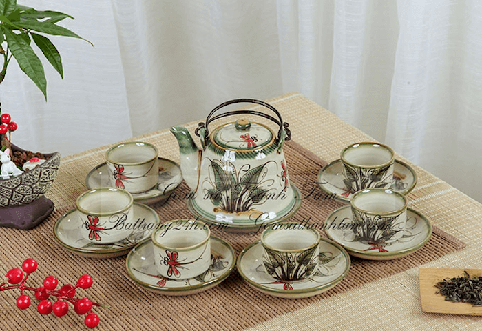 Bộ tách trà Bát Tràng gồm 14 sản phẩm