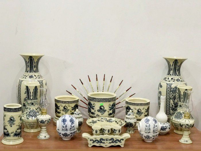Gợi ý chọn mua đồ thờ theo bản mệnh Gợi ý chọn mua đồ thờ theo bản mệnh